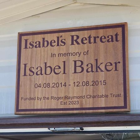 Isabel'S Retreat Apartment Mudeford Bagian luar foto